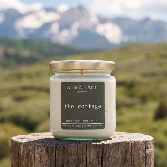 Alben Lane - Cottage Candle